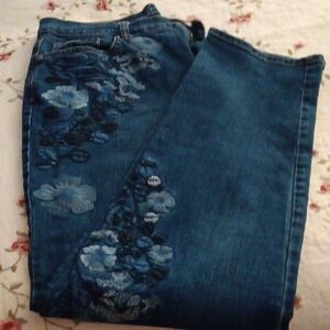 Gloria Vanderbilt Denim Jeans with Blue Floral Pattern
